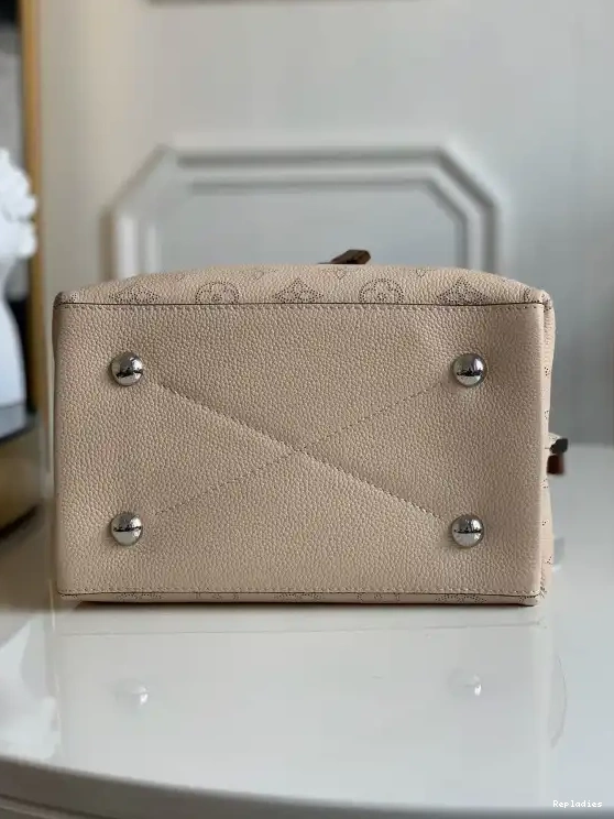 Cheap VUITTON MURIA LOUIS 0704